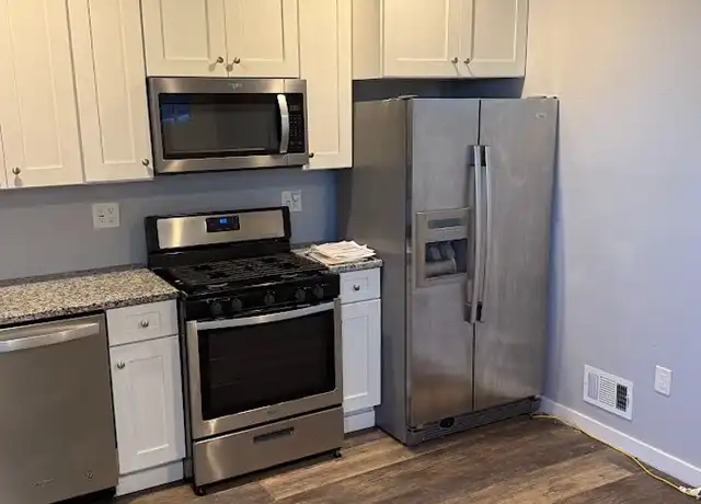 Property at 159 Pius St Unit 2, Pittsburgh, PA, 15203, 1 bed, 1 bath, [object Object]