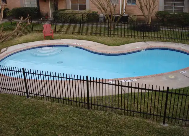 Property at 1230 Shadowdale Dr #9, Houston, TX, 77043, 1 bed, 1 bath, [object Object]