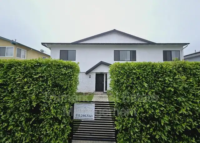 Property at 1422 E Maple St Unit 2, Glendale, CA, 91205, 2 beds, 2 baths, [object Object]
