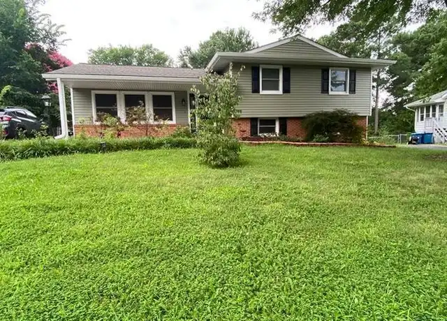 Property at 700 E Roanoke Rd, Sterling, VA, 20164, 3 beds, 3 baths, [object Object]