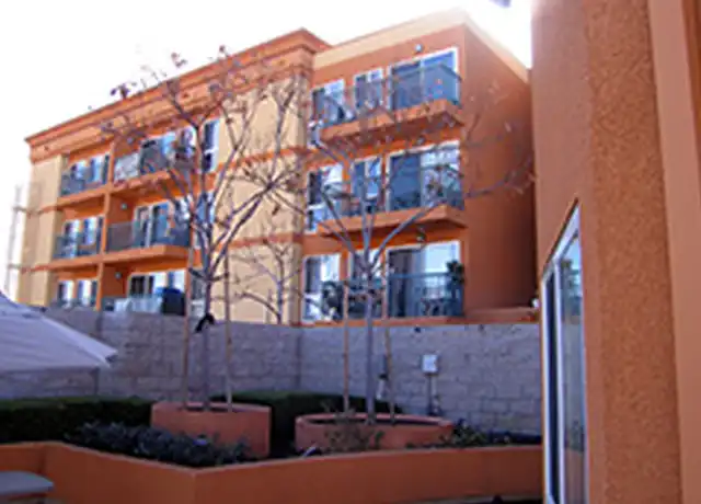 Property at 5411 Hollywood Blvd Unit 101, Los Angeles, CA, 90027, 1 bed, 1 bath, [object Object]