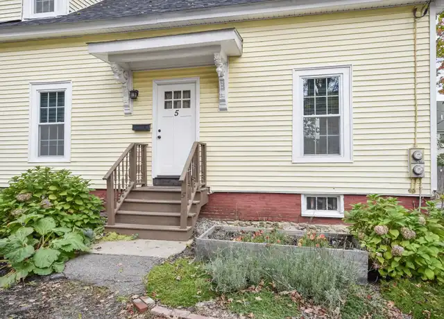 Property at 5 Fern Ct, Dover, NH, 03820, 2 beds, 1.5 baths, [object Object]