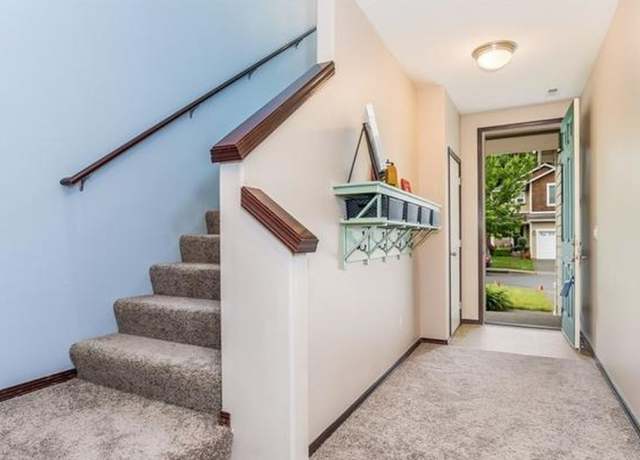 Photo of 24216 SE 278th St, Maple Valley, WA 98038