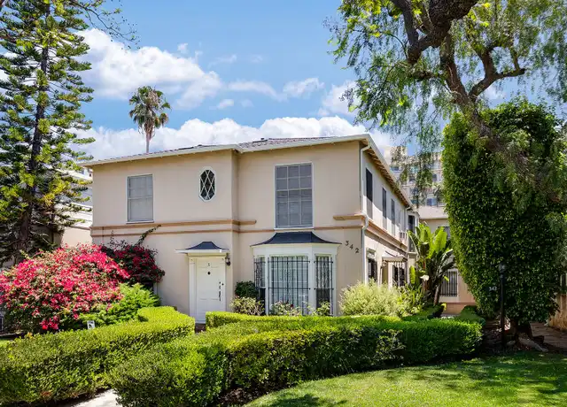 Property at 342 N Oakhurst Dr Unit D, Los Angeles, CA, 90048, 0 beds, 1 bath, [object Object]