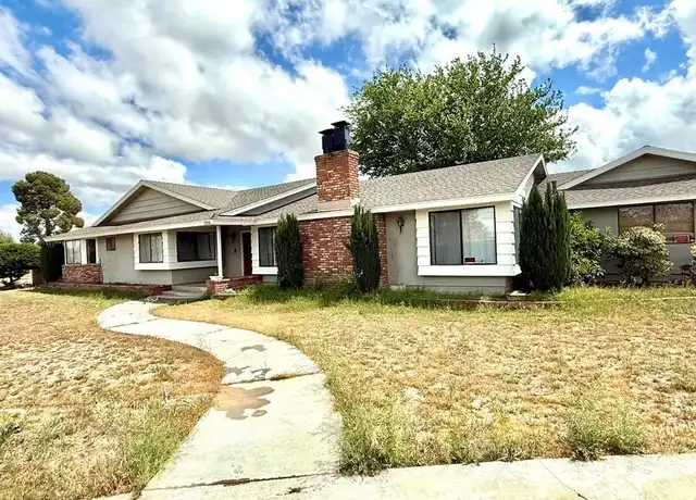 Property at 2350 W Avenue M8, Palmdale, CA, 93551, 3 beds, 2 baths, [object Object]