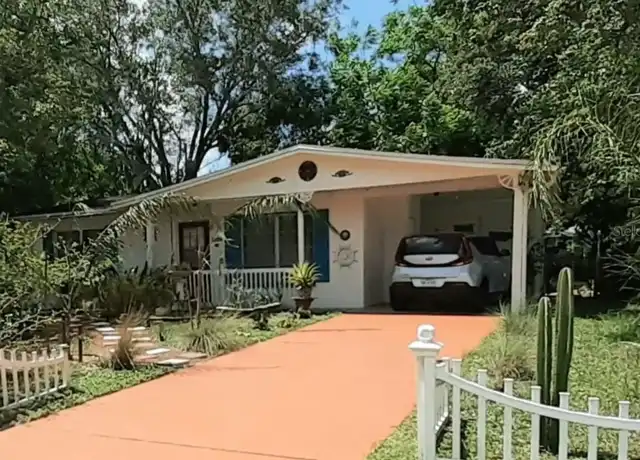 Property at 3828 Hawkeye Cir, Sarasota, FL, 34232, 2 beds, 1 bath, [object Object]