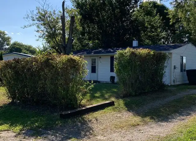 Property at 629 E Pine St, Muncie, IN, 47303, 3 beds, 1 bath, [object Object]