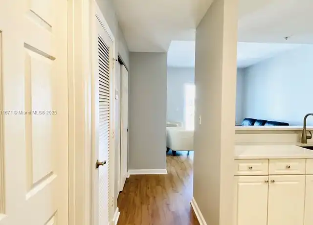 Property at 1200 Town Center Dr #422, Jupiter, FL, 33458, 1 bed, 1 bath, [object Object]