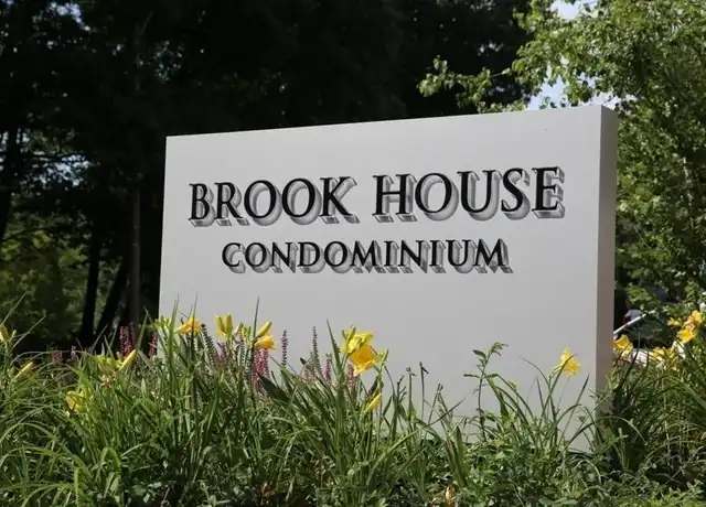 Property at 77 Pond Ave #307, Brookline, MA, 02445, 1 bed, 1 bath, [object Object]