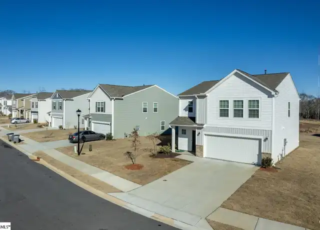 Property at 316 Glover Cir Unit 111, Greenville, SC, 29617, 5 beds, 2.5 baths, [object Object]
