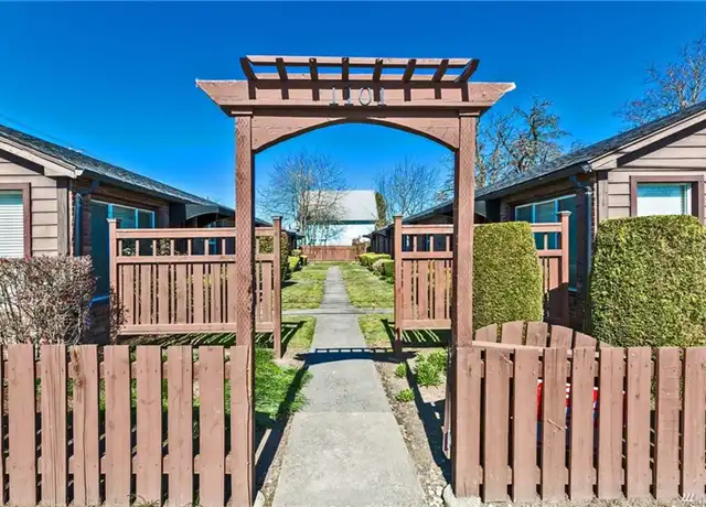 Property at 1101 S 38th St Unit D, Tacoma, WA, 98418, 1 bed, 1 bath, [object Object]