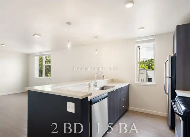 Property at 424 NE Jessup St Unit 10, Portland, OR, 97211, 2 beds, 1.5 baths, [object Object]