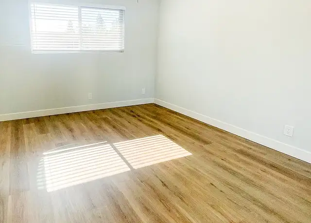 Photo of 129 Redwood Ave, Redwood City, CA 94061