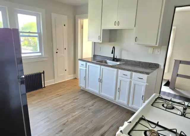 Property at 233 Lester Ave Unit 2L, Johnson City, NY, 13790, 1 bed, 1 bath, [object Object]