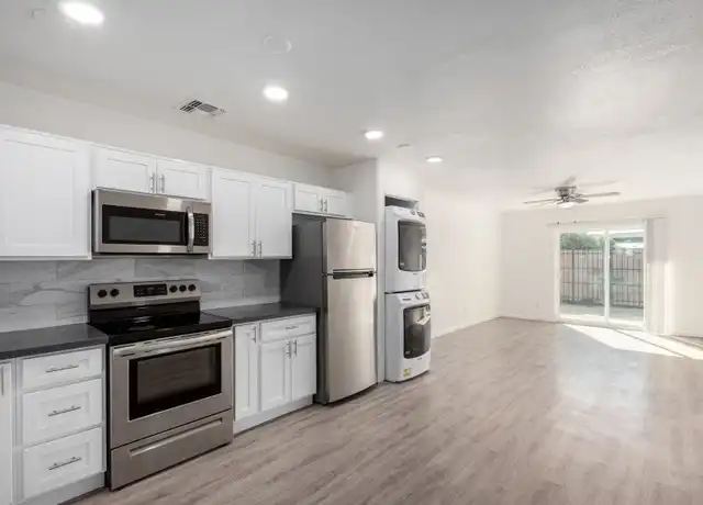 Property at 2001 W Morten Ave Unit 2001-05, Phoenix, AZ, 85021, 2 beds, 1 bath, [object Object]