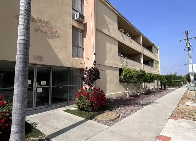 Property at 1301 W Lincoln Ave Apt 319, Montebello, CA, 90640, 1 bed, 1 bath, [object Object]