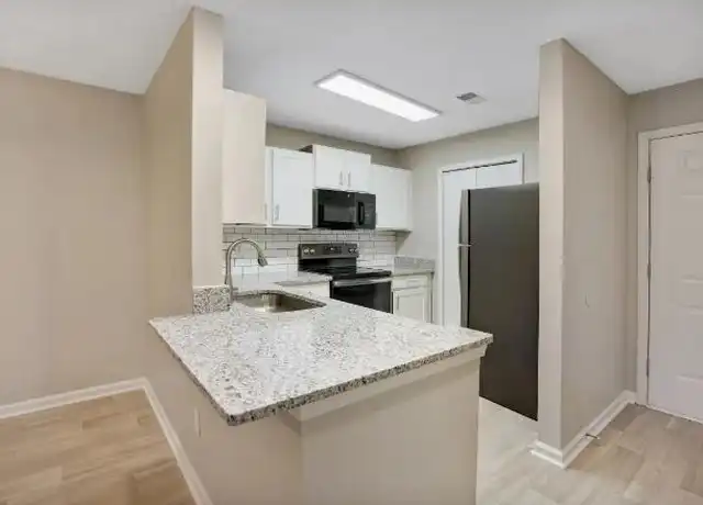 Property at 1425 Old Trolley Rd, Summerville, SC, 29485, 1 bed, 1 bath, [object Object]