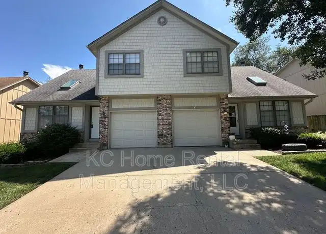 Property at 10037 W 86th Ter, Overland Park, KS, 66212, 3 beds, 2 baths, [object Object]