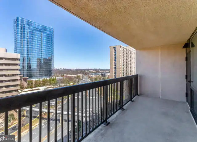Property at 3709 S George Mason Dr #1115, Falls Church, VA, 22041, 1 bed, 1 bath, [object Object]