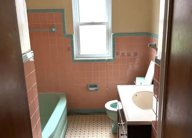 Property at 2657 Noble Rd, Cleveland, OH, 44121, 2 beds, 1 bath, [object Object]