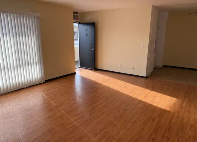 Property at 8211 Owensmouth Ave Unit 311, Canoga Park, CA, 91304, 2 beds, 2 baths, [object Object]