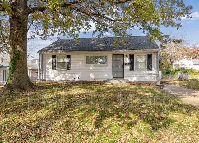 Property at 257 Cameron Rd, Saint Louis, MO, 63137, 3 beds, 1 bath, [object Object]