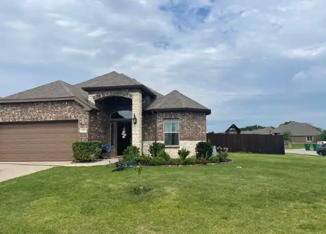 Property at 632 Redwood Dr, Greenville, TX, 75402, 3 beds, 2 baths, [object Object]