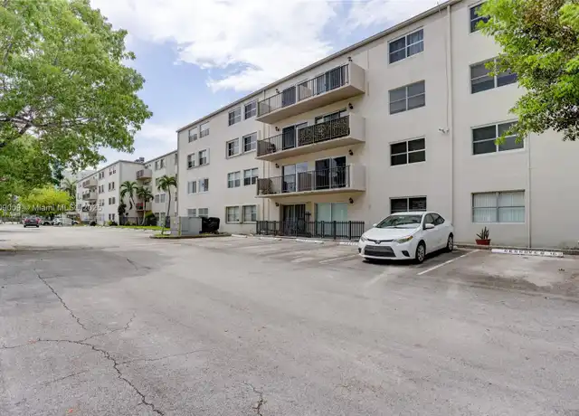 Property at 5501 NW 7th St Unit E408, Miami, FL, 33126, 2 beds, 2 baths, [object Object]