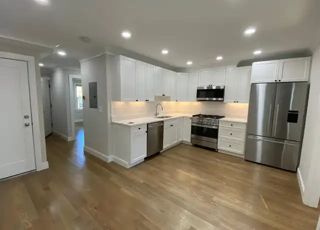 Property at 2 Crawford St, Cambridge, MA, 02139, 1 bed, 1 bath, [object Object]