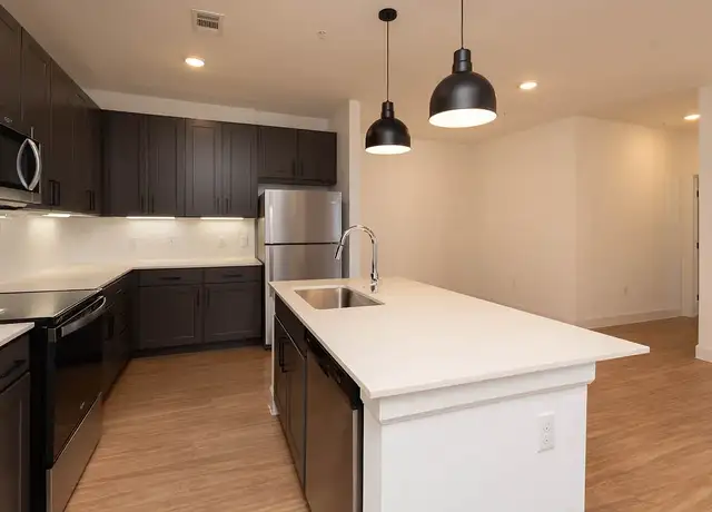 Photo of 1401 Art Dilly Dr, Austin, TX 78702