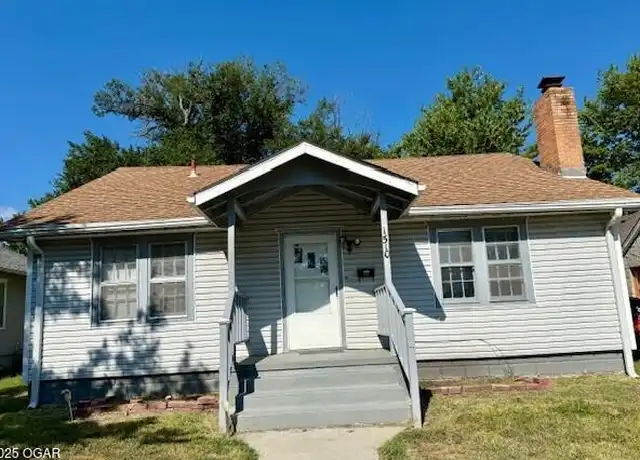 Property at 1510 Bird Ave, Joplin, MO, 64804, 3 beds, 1 bath, [object Object]