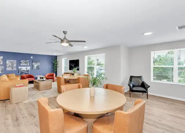 Property at The Lenox - 1016 Laney Walker Blvd, Augusta, GA, 30901, 1 bed, 1 bath, [object Object]