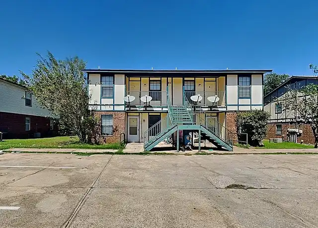 Property at 612 Race St Unit D, Crowley, TX, 76036, 2 beds, 1.5 baths, [object Object]