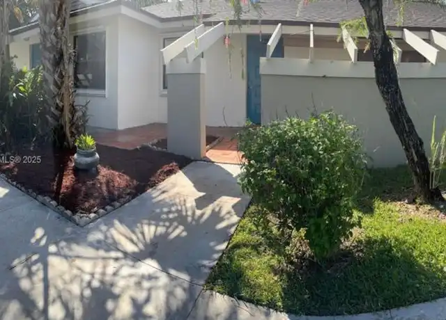 Property at 2902 SW 21st Ter Unit 301C, Delray Beach, FL, 33445, 2 beds, 2 baths, [object Object]