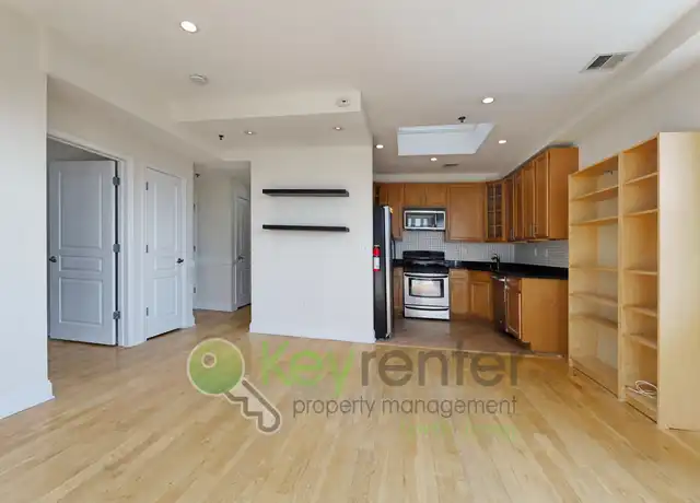 Property at 4401 Park Ave, Union City, NJ, 07087, 2 beds, 2 baths, [object Object]