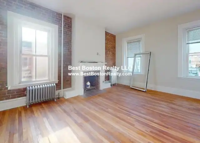 Property at 35 Laurel St, Somerville, MA, 02143, 2 beds, 1 bath, [object Object]
