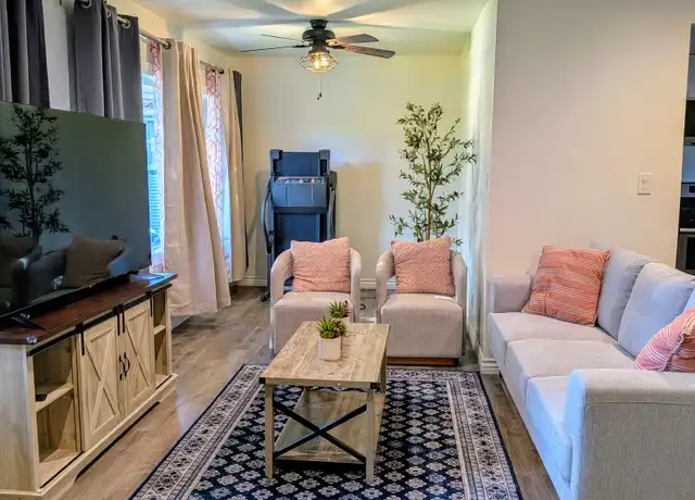 Property at 6660 Aura Ave, Reseda, CA, 91335, 3 beds, 2 baths, [object Object]