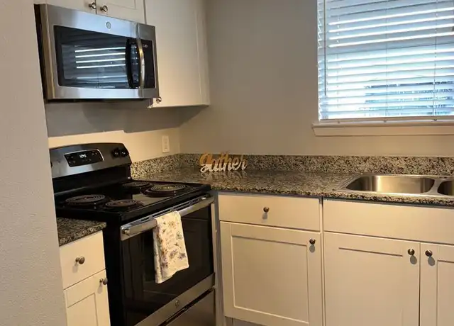 Property at 6608 South Fwy, Fort Worth, TX, 76134, 1 bed, 1 bath, [object Object]