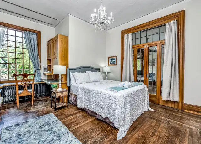 Property at 217 Loraine Ave Unit 101, Cincinnati, OH, 45220, 1 bed, 1 bath, [object Object]