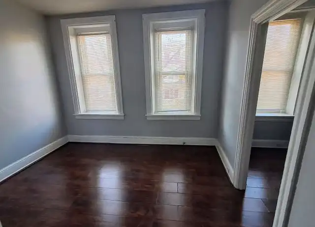 Property at 546 W Chestnut St Unit 4, Lancaster, PA, 17603, 1 bed, 1 bath, [object Object]