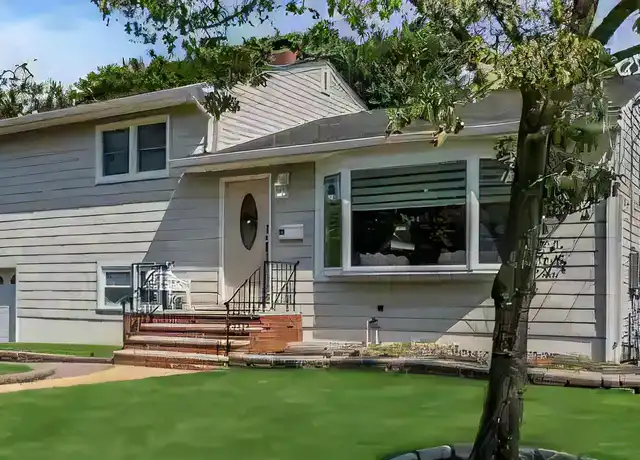 Property at 34 Hilltop Rd, West Long Branch, NJ, 07764, 3 beds, 2 baths, [object Object]