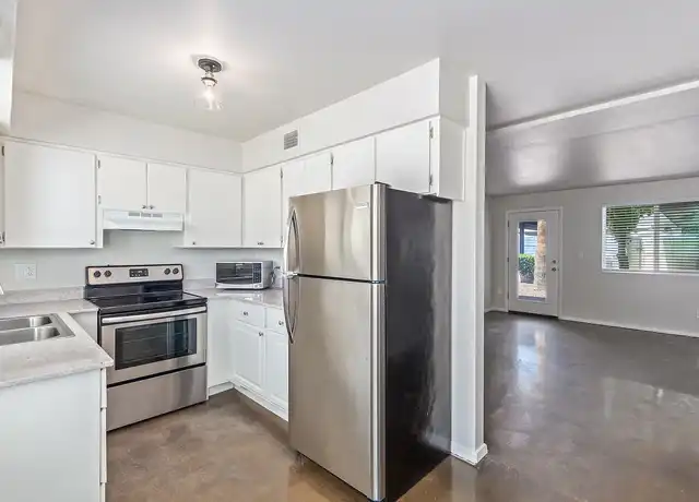 Property at Vara - 2922 N 35th St, Phoenix, AZ, 85018, 1 bed, 1 bath, [object Object]