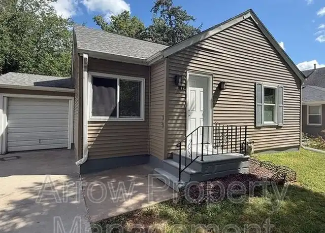 Property at 4118 Touzalin Ave, Lincoln, NE, 68507, 3 beds, 2 baths, [object Object]