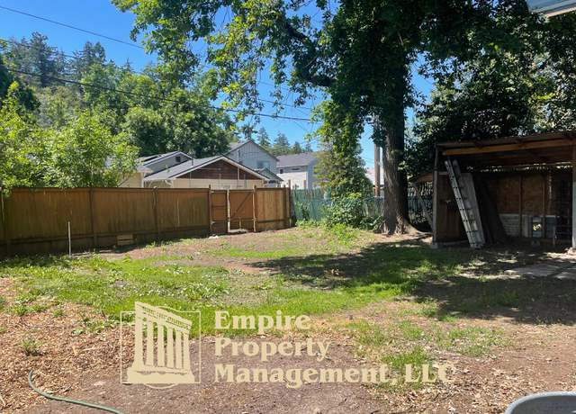 Photo of 220 W I St, Springfield, OR 97477