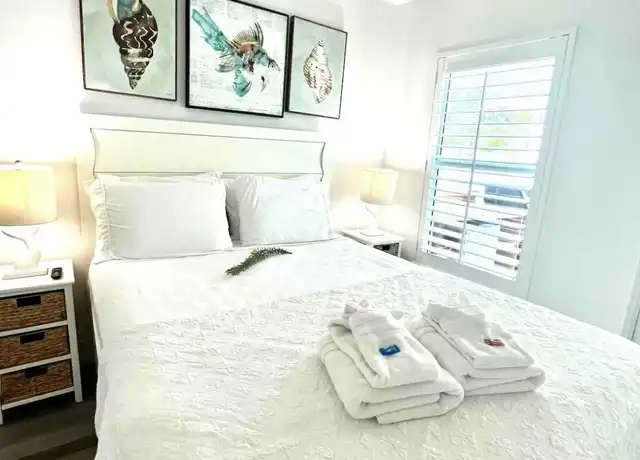 Property at 17722 Cinquez Park Rd E, Jupiter, FL, 33458, 2 beds, 2 baths, [object Object]