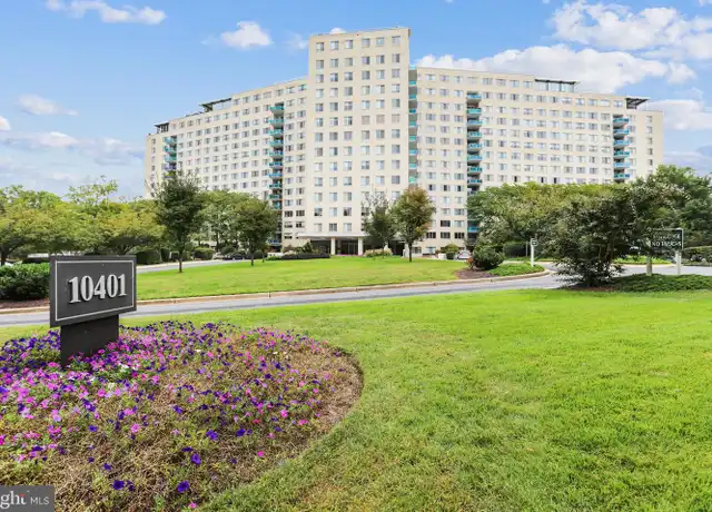 Property at 10401 Grosvenor Pl #120, Rockville, MD, 20852, 2 beds, 1 bath, [object Object]