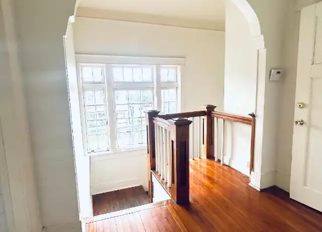 Property at 939 Broadway St, New Orleans, LA, 70118, 5 beds, 3 baths, [object Object]