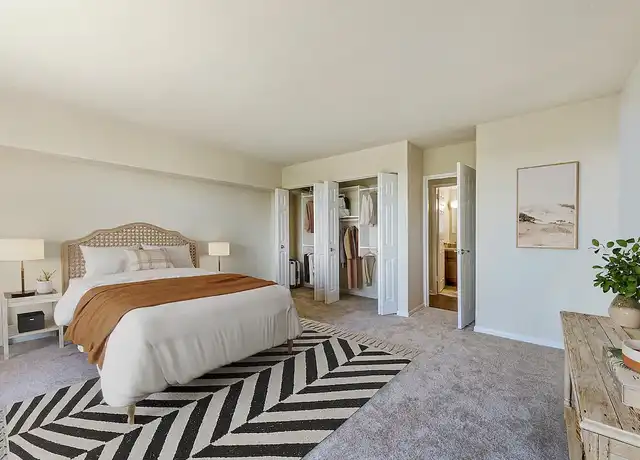 Property at Silver Spring Towers - 816 Easley St, Silver Spring, MD, 20910, 0-1 beds, 1 bath, [object Object]