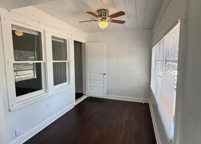 Property at 2107 Franklin St, Fort Myers, FL, 33901, 2 beds, 2 baths, [object Object]