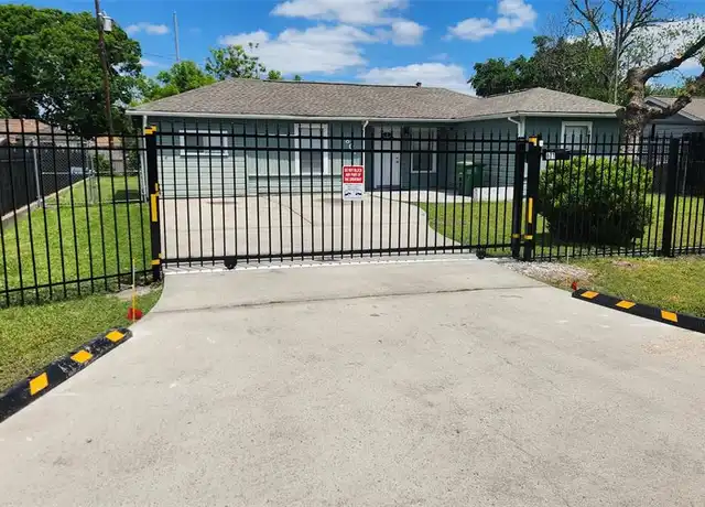 Property at 801 Majorca Dr, Houston, TX, 77076, 3 beds, 1 bath, [object Object]